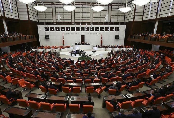 12. Yargı Paketi, AK Parti tarafından TBMM Başkanlığı'na sunuldu