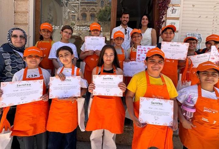 Çocuk Atölyeleri’nde çocuklar ve gençler sanatla buluştu