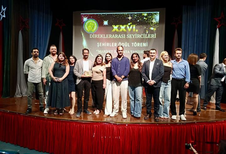 Biga Belediyesi İlçe Tiyatrosuna "Ensemble" ödülü