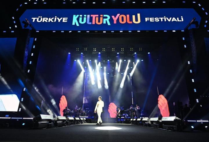 Samsun'da Bayhan'dan unutulmaz konser