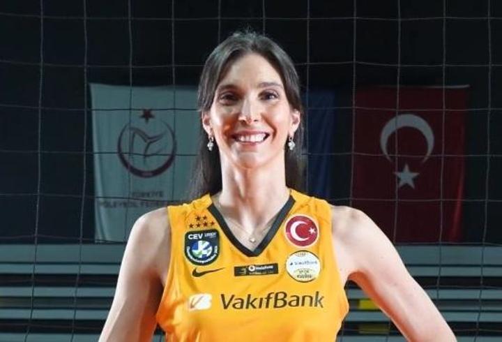 Naz Aydemir Akyol, VakıfBank'a geri döndü