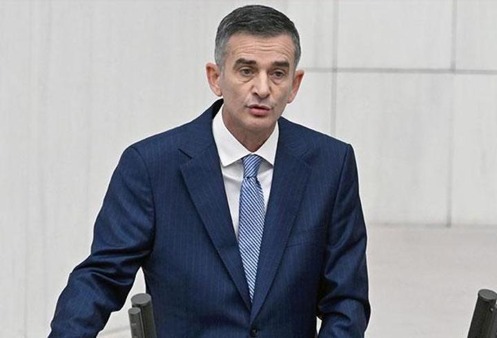 SON DAKİKA... Ümit Dikbayır CHP'den istifa etti