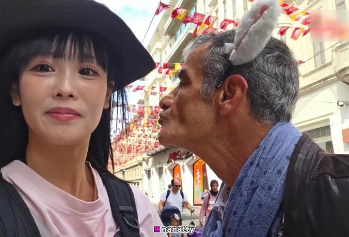 İstiklal Caddesi'nde Japon turiste taciz! O şüpheli yakalandı