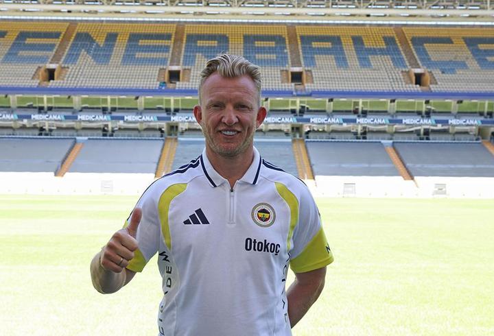 Dirk Kuyt, yeniden Fenerbahçe’de