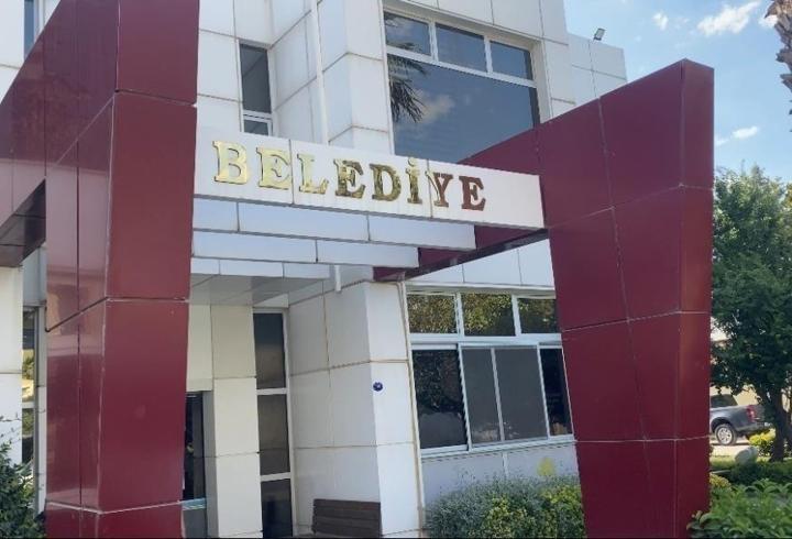 SON DAKİKA! Seferihisar ve Balçova belediyelerine operasyon!