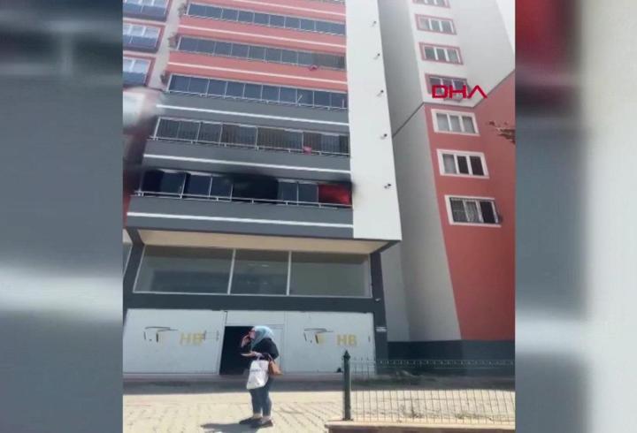 SON DAKİKA... Kahramanmaraş'ta bir binada yangın: 3 can kaybı