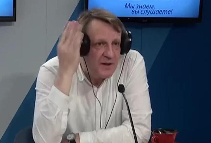 Putin’in eşinden boşanacağını iddia eden gazeteci zehirlenerek öldü