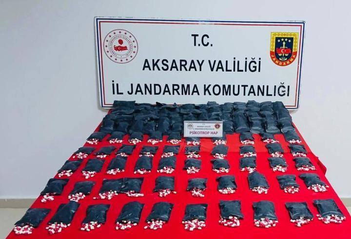 Aksaray’da 14 bin 672 adet uyuşturucu hap ele geçirildi