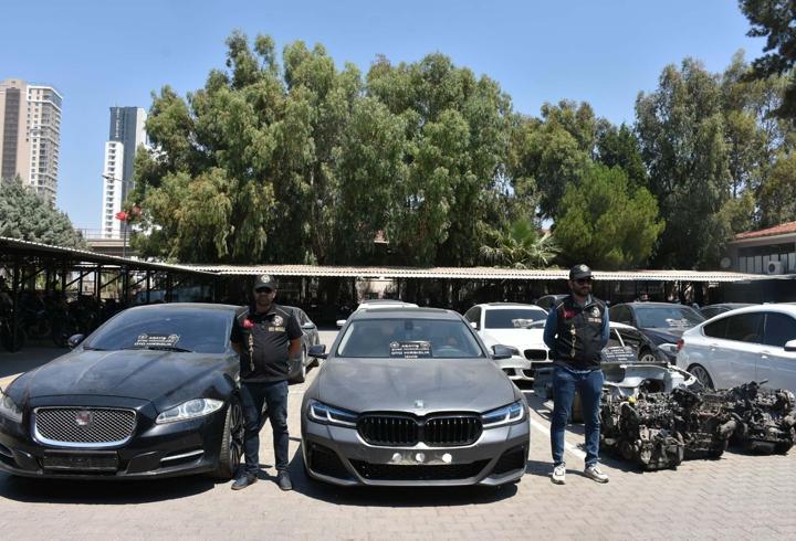 İzmir merkezi 6 ilde chance araç operasyonu: 8 gözaltı
