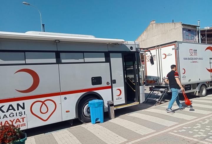 Bilecik'in Pazaryeri ilçesinde kan bağışı kampanyası düzenlendi