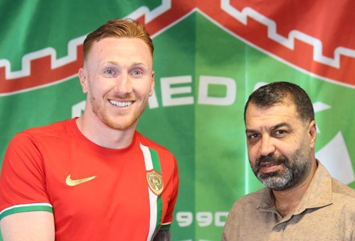 Amed Sportif Faaliyetler, İskoç stoperle imzaladı