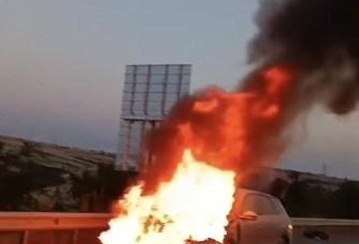 Çatalca'da yanan elektrikli otomobilin sürücüsü: Ailemi bir buçuk dakika arayla kurtardım