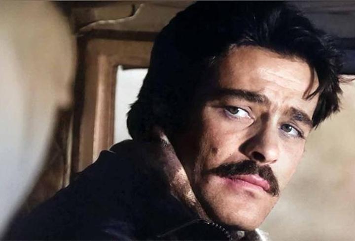 Yeşilçam'ın Yakışıklı Jönü KADİR İNANIR'A VEDA