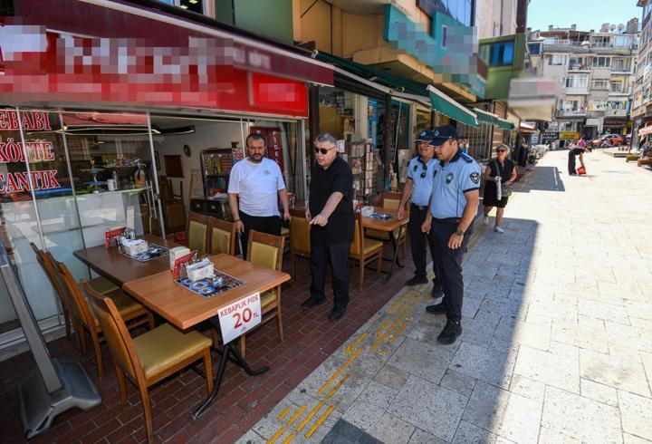 Osmangazi’de zabıta ekiplerinden engelsiz yaşam için denetim