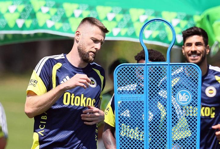 Fenerbahçe'de Skriniar ve Asensio takımla çalıştı