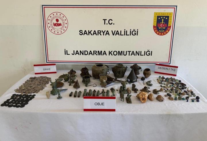 Sakarya'da tarihi eser operasyonu; 1 gözaltı