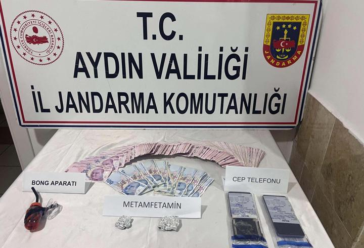 Uyuşturucu satarken suçüstü yakalanan şüpheli tutuklandı