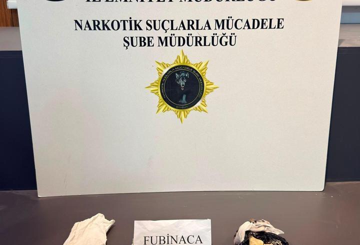 Uyuşturucuyu elektrikli skuterin bataryasına gizlemiş
