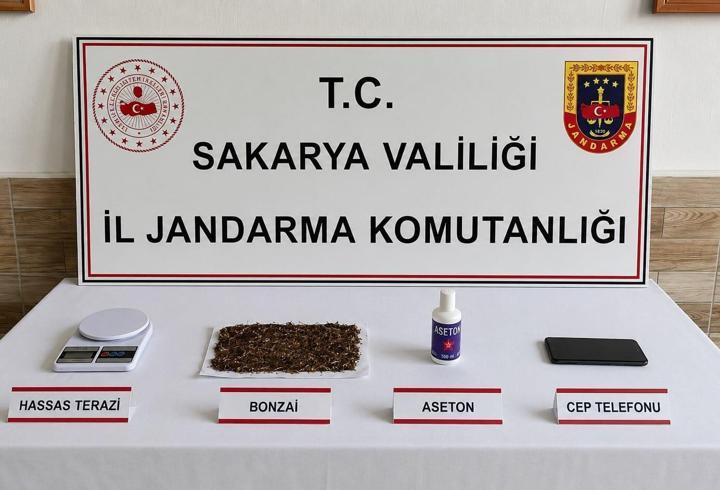 Sakarya'da uyuşturucu operasyonunda 2 şüpheli tutuklandı