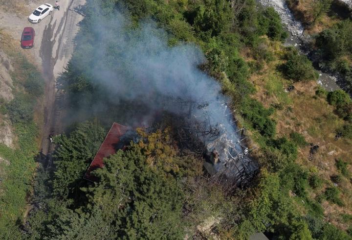 Kır restoranı, yangında kullanılamaz hale geldi