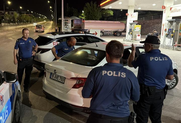 Eskişehir'de tartıştığı kişiyi tabancayla yaralayan zanlı tutuklandı