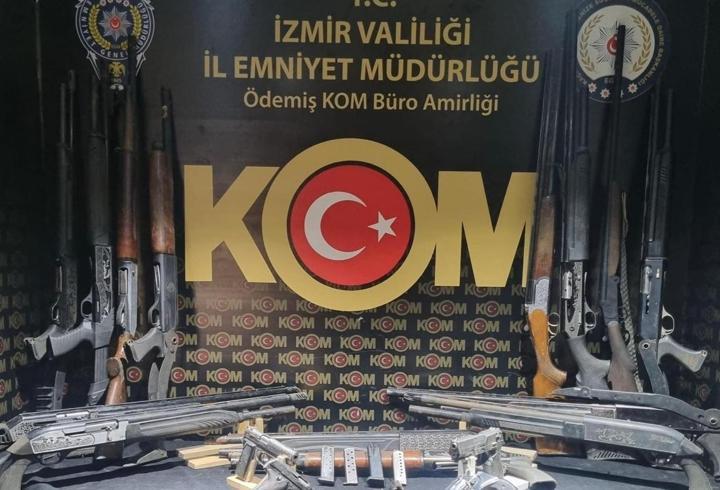 İzmir'de silah kaçakçılığı operasyonu: 1 tutuklama