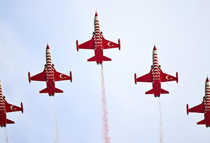 Türk Yıldızları ‘NATO’ için uçacak