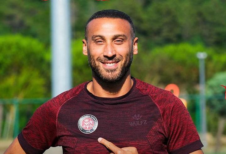 Süper Lig'de forma giyen Cenk Tosun, 1. Lig ekibine imza attı