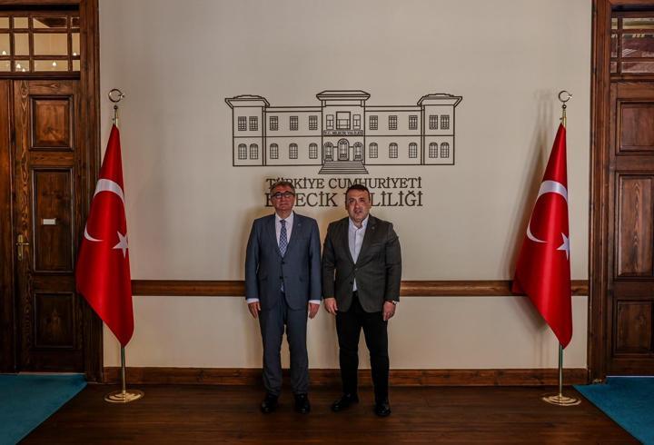Bilecik Valisi Sözer, Bozüyük Kaymakamı Helvacı'yı kabul etti