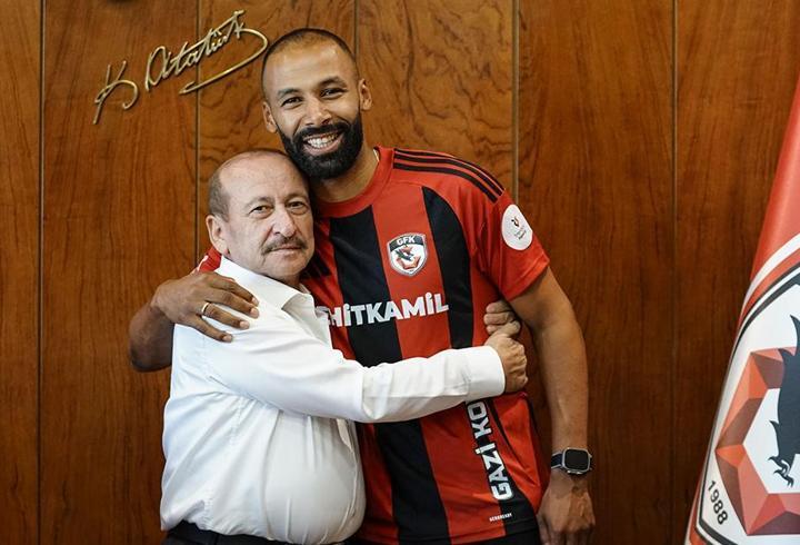 Gaziantep FK, Nazım Sangare ile nikâh tazeledi