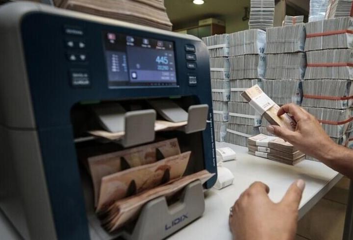 Bankacılık sektörünün toplam mevduatı geriledi