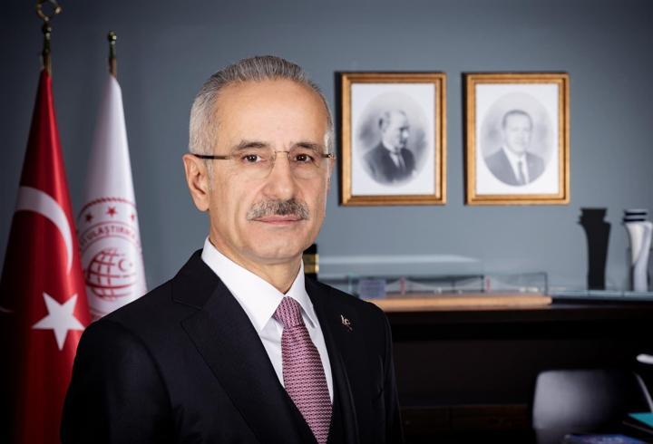 Bakan Uraloğlu 15 Temmuz gecesini anlattı: Abdest alıp çocuklarımla vedalaştım