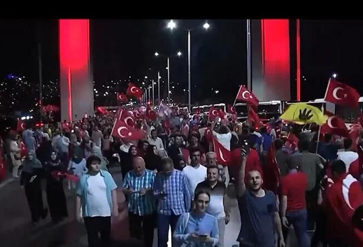 AK Parti'den 15 Temmuz paylaşımı: "Zafer Bizim"