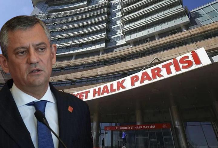 İstanbul Üniversitesi-Cerrahpaşa Tıp Fakültesi Hastanesi Diş Hekimliği Fakültesi binasının çatısında çıkan yangına itfaiye ekipleri müdahale ediyor. Alevler kısa sürede çatıyı sararken, bölgeye çok sayıda ekip sevk edildi.

3