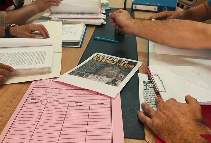Osmaniye'de Tarsus-Adana-Gaziantep (TAG) Otoyolu'nda meydana gelen trafik kazasında kontrolden çıkan otomobilin bariyerlere çarpması sonucu 1'i çocuk 5 kişi yaralandı. Araçta sıkışan iki kişi, itfaiye ekiplerinin müdahalesiyle bulundukları yerden çıkarıldı.5