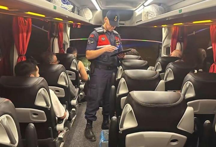81 ilde 355 düzensiz göçmen yakalandı