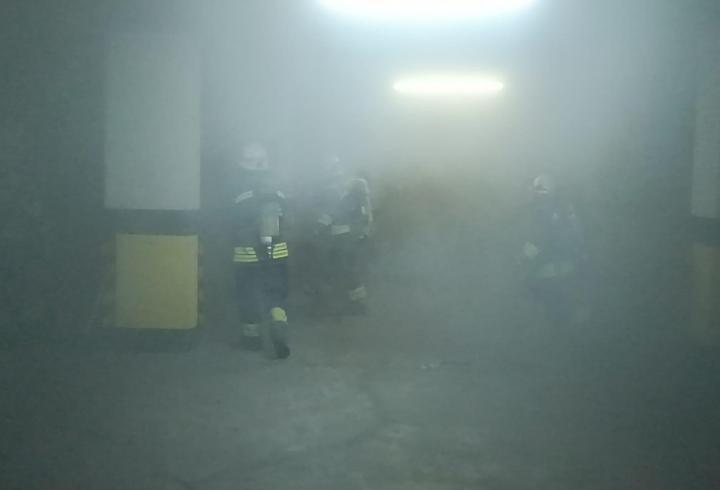 İş merkezinde tçıkan yangın, 1 saatte kontrol altına alındı
