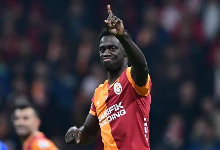 Davinson Sanchez'e teklif yağıyor: Galatasaray fiyat artırdı!
