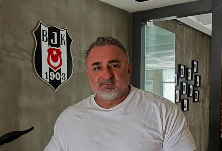 Salah paylaşımı gündem olmuştu! Veysel Ahmet Çağlar istifa etti...