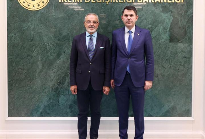 Bakan Kurum, DEM Parti Ağrı Milletvekili Sakık ile bir araya geldi