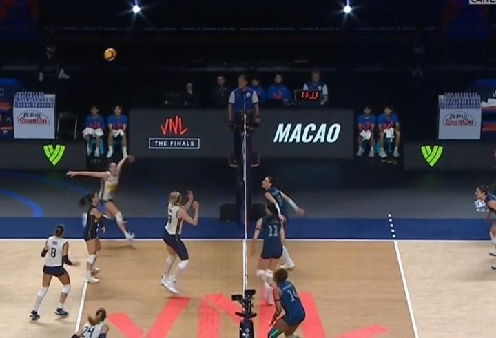 İTALYA - BREZİLYA VOLEYBOL MAÇI CANLI İZLE! Brezilya