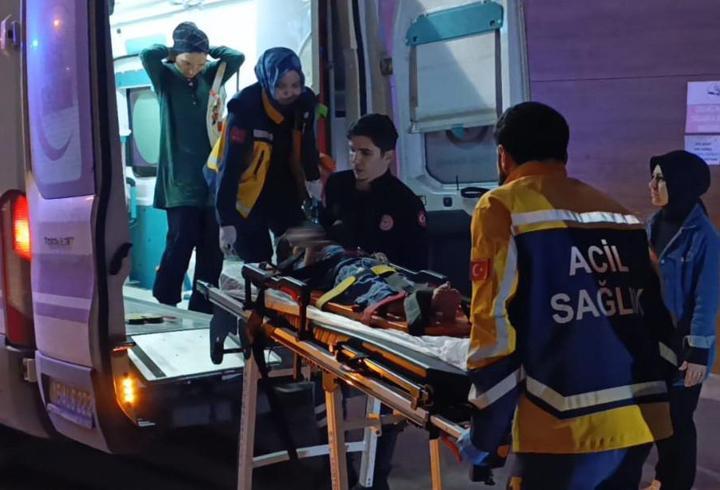 Bursa'da 2'nci kat pencereden düşen  çocuk ağır yaralandı