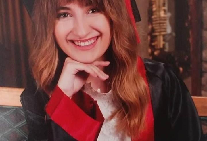 Köprü altında beton duvara çarpan otomobilde ölen sürücü İstanbul'da, anneanne ve dedesi Bursa'da toprağa verilecek