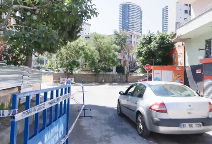 Kartal’da balkonları çöken 5 katlı binanın demirlerini sökmüşler: Tehlike arz ediyor üstümüze yıkılacak