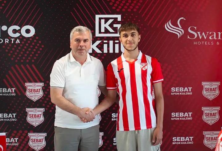Manisa FK'da Bulut Sebat Gençlik Spor'a gitti