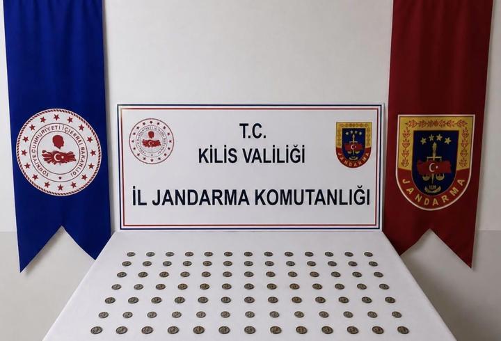 Kilis’te 107 tarihi sikke ele geçirildi; 1 gözaltı