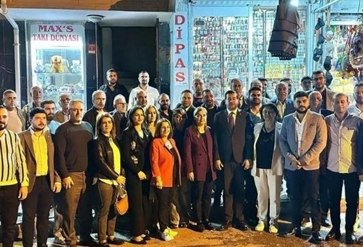 Hatay'da CHP'den 54 kişi istifa etti