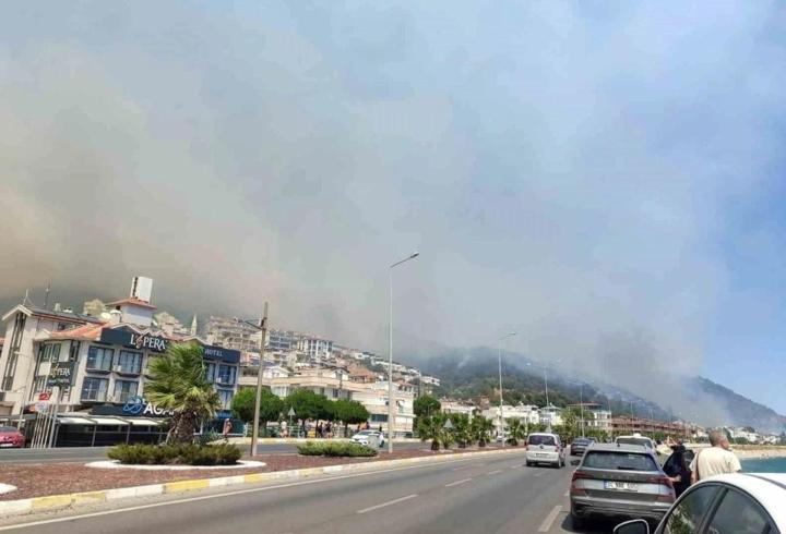 ALTINOLUK ORMAN YANGINI SON DURUM: Balıkesir Altınoluk Yangını Söndürüldü mü, Kontrol Altına Alındı mı?