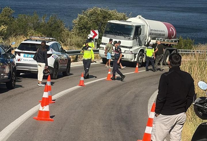 Motosikletiyle vidanjöre çarpan 19 yaşındaki Nazlıcan hayatını kaybetti