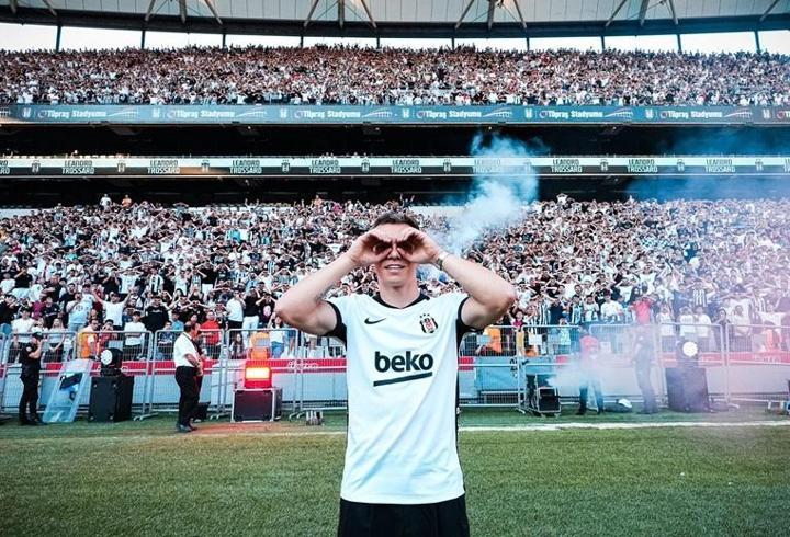 Leandro Trossard tatilini erken bitiriyor! Beşiktaş’a katılacağı tarih belli oldu...